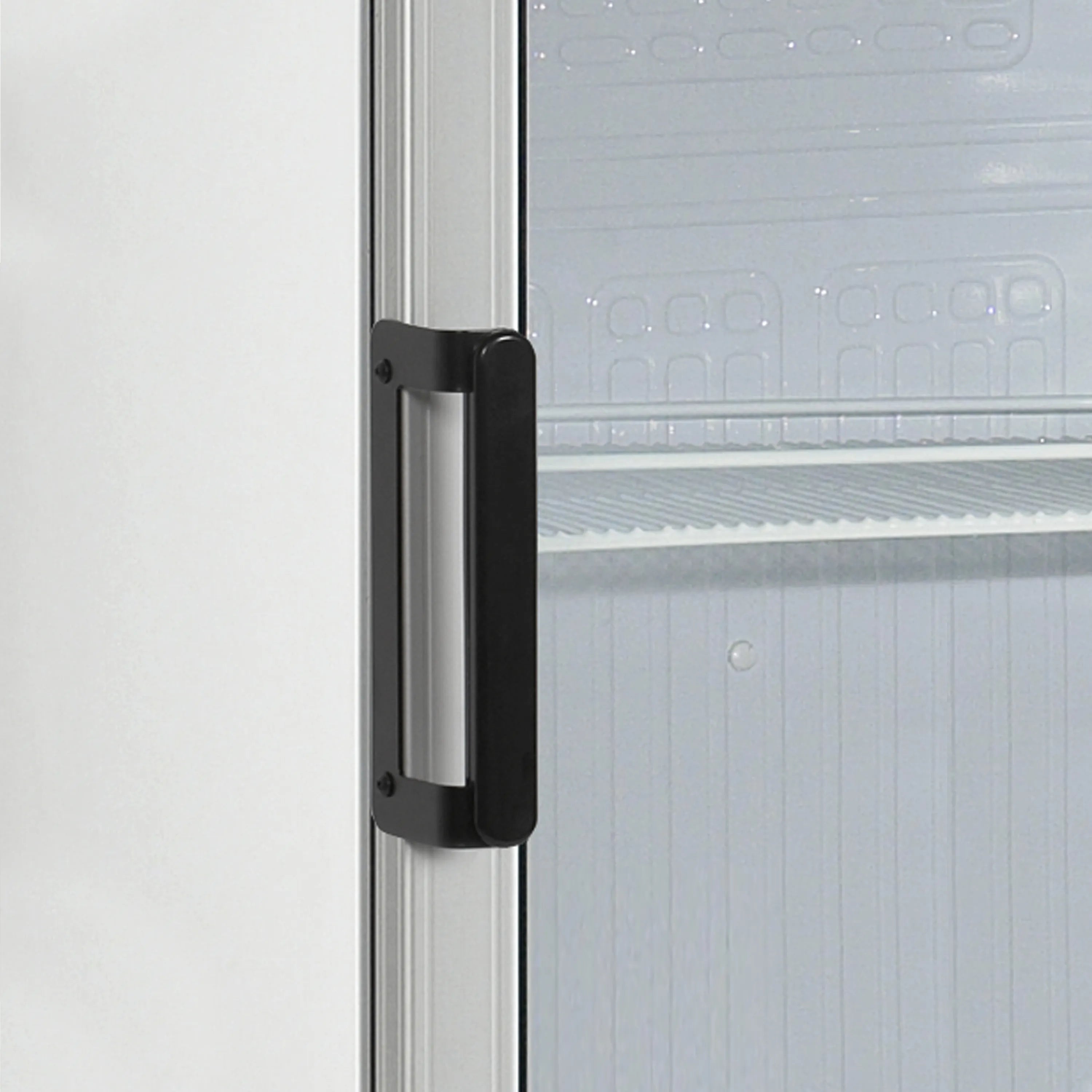 Glass Door Merchandiser FS1380 – 1 Hinged Door, 358L White Display Fridge with Fan-Assisted Cooling, LED Light & Lock, Energy Class D
