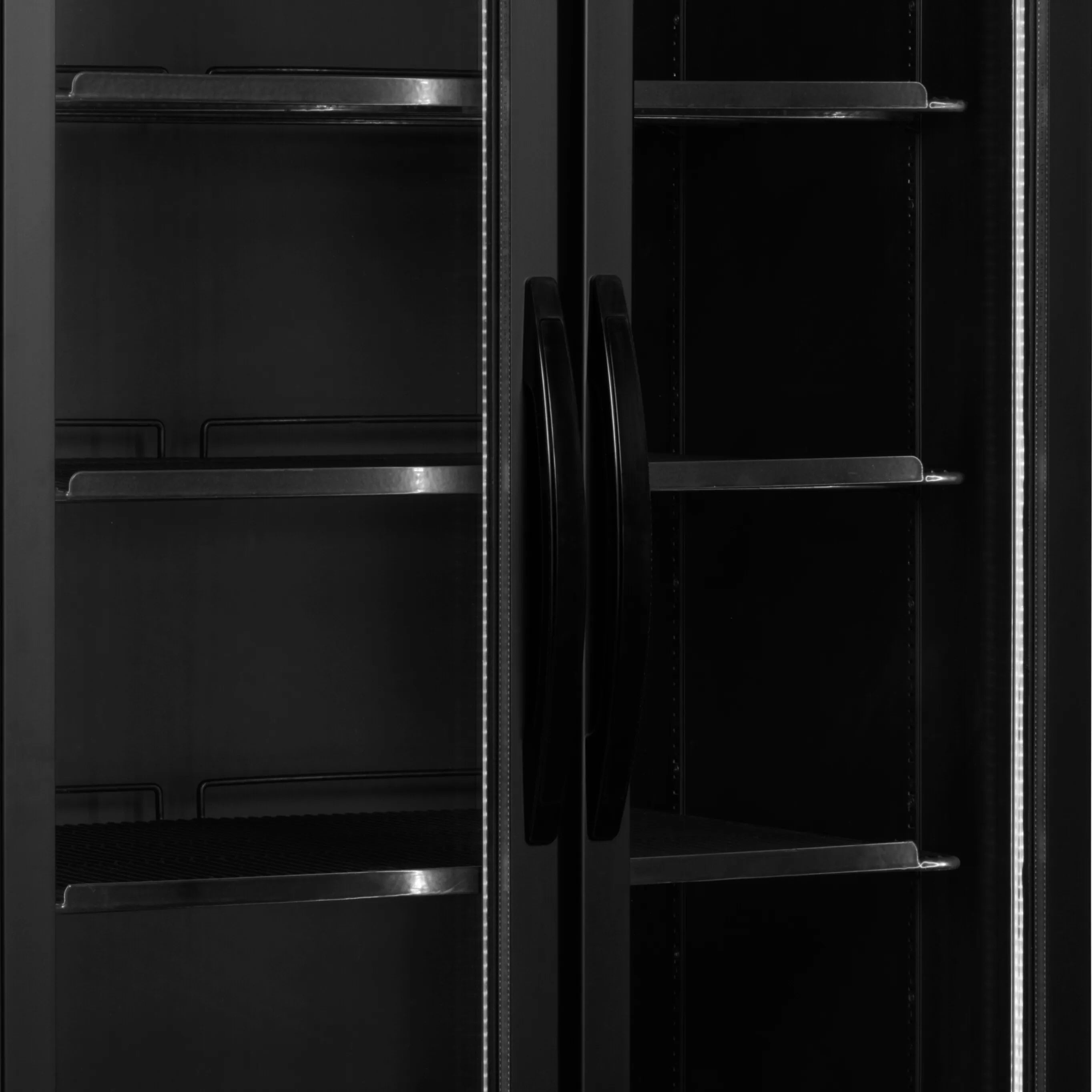 Bottle Cooler FS890H Black – Double Hinged Glass Door Display Chiller with LED Lighting, Adjustable Shelves, Fully Automatic Ventilated Cooling, 535L Net Capacity
