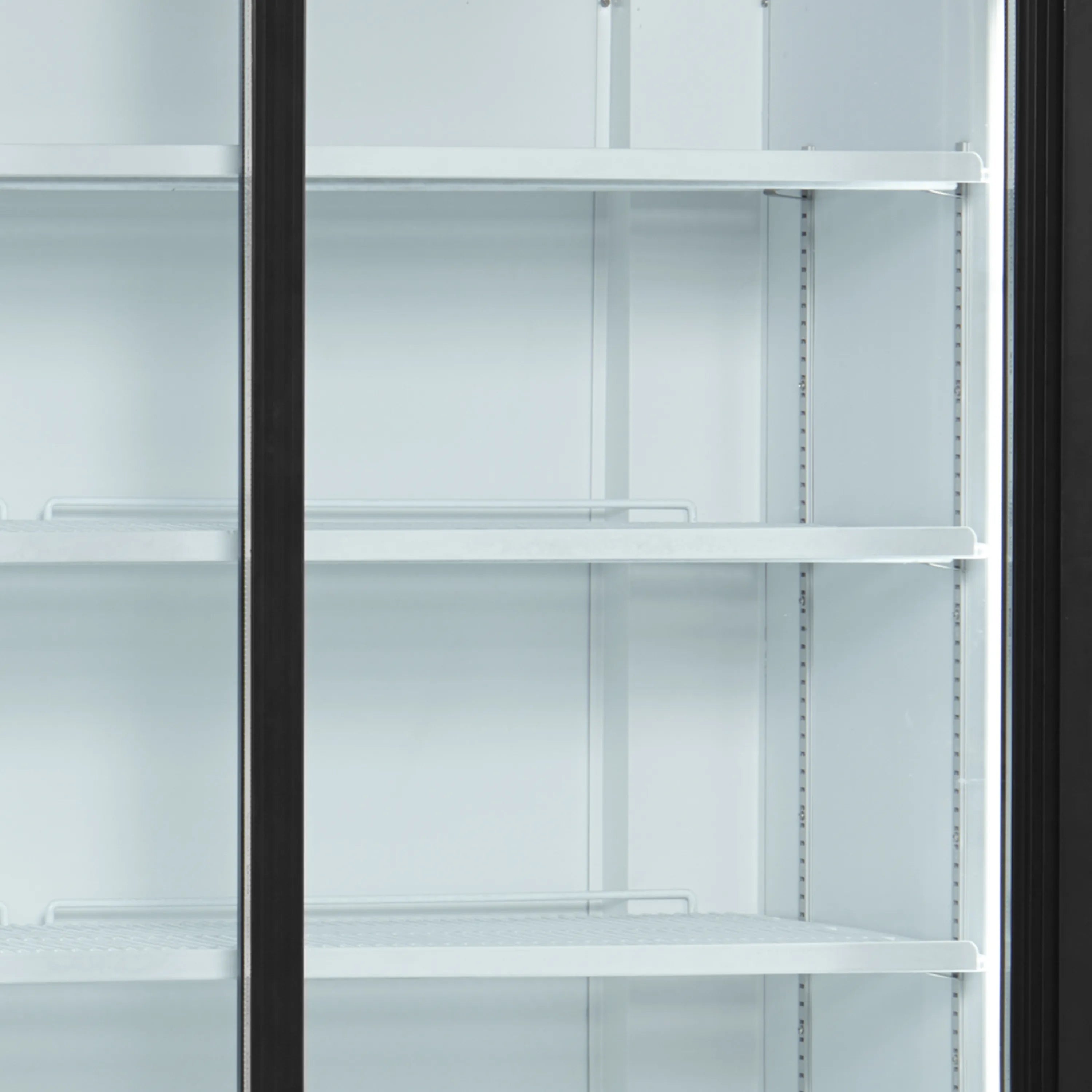 TECOLD FS1002S Sliding Glass Door Merchandiser – 2 Doors, 540L Net Capacity, LED Interior, Fan Assisted Cooling, Self-Closing Doors, White Finish