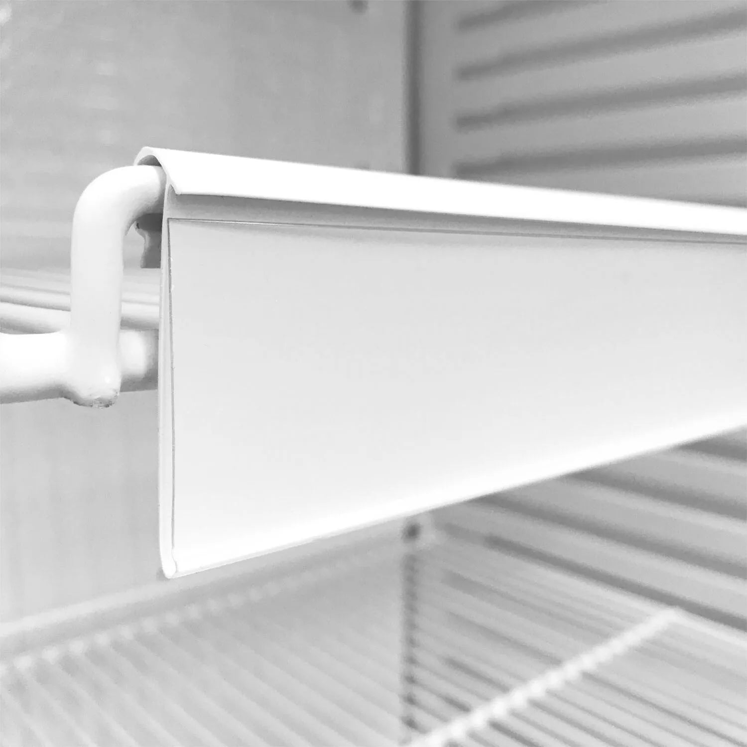 Glass Door Merchandiser FS1380 – 1 Hinged Door, 358L White Display Fridge with Fan-Assisted Cooling, LED Light & Lock, Energy Class D