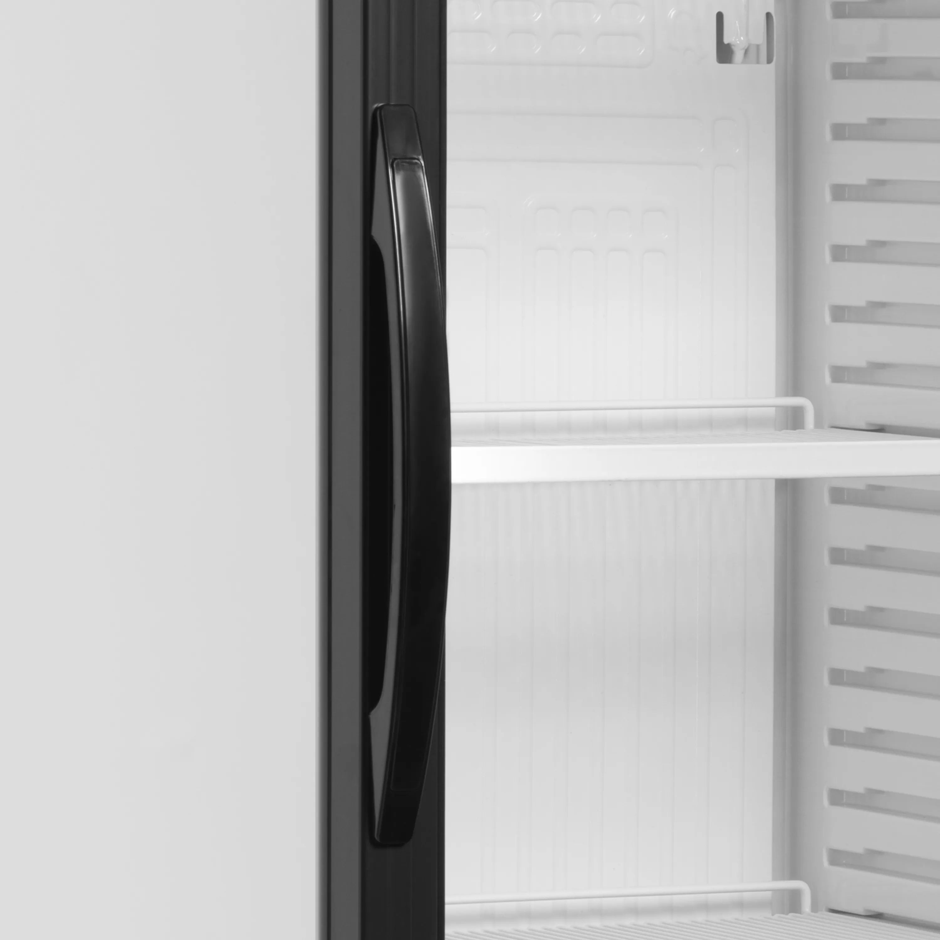 Glass Door Merchandiser CEV435CP 2 LED – Fan Assisted Cooling, Adjustable Shelves, LED Door Frame Light, White Finish, 358L Capacity