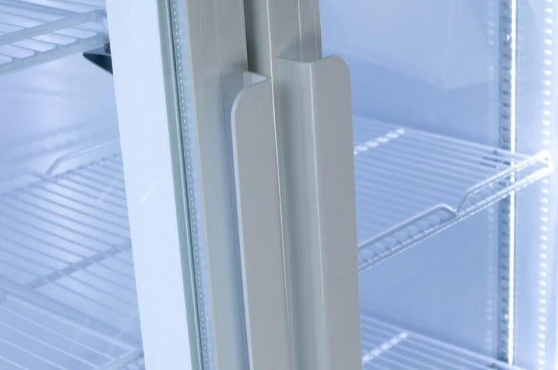 Prodis XD701S Double Sliding Door Display Fridge White – Commercial Upright Merchandising Cooler for Convenience Stores, Cafes & Shops
